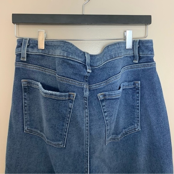 [Lane Bryant] Women's Distressed Taper Straight Leg Mom Jeans - Picture 7 of 7